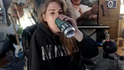 Katie online show from 04-29-26, 04:16