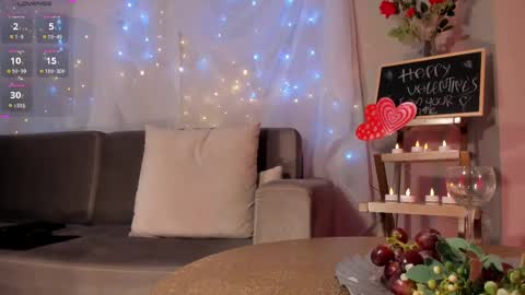 Kate Stonne online show from 02-15-25, 08:22