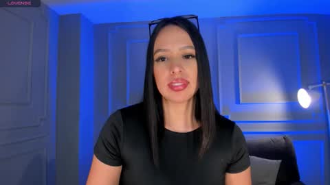 Kate Stonne online show from 02-22-26, 04:16