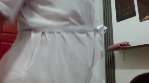 Snapshot of katiuka_rm chatting on 06-30-26, 01:56 Katiuka online show from 06-30-26, 01:56