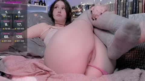 Snapshot of katkittykate chatting on 01-05-25, 09:26 katkittykate online show from 01-05-25, 09:26