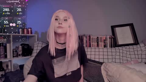 Snapshot of katkittykate chatting on 11-14-25, 05:00 katkittykate online show from 11-14-25, 05:00