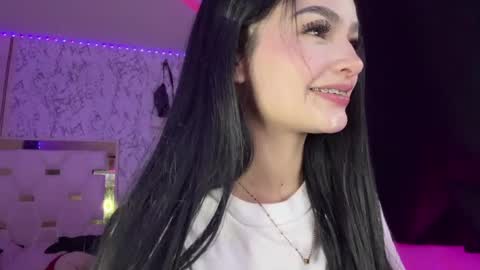 Snapshot of katleen_v chatting on 05-06-26, 03:24 Katleen. online show from 05-06-26, 03:24
