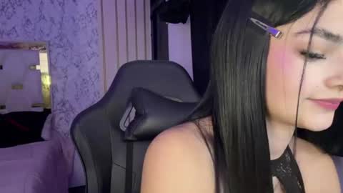 Snapshot of katleen_v chatting on 07-22-26, 11:29 Katleen. online show from 07-22-26, 11:29