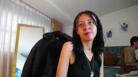 Snapshot of katnia_and_marcuz chatting on 02-11-25, 12:05 Katnia and Marcuz online show from 02-11-25, 12:05