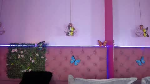 .... Katniss .... online show from 01-21-25, 06:12