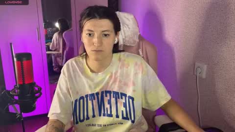   naked in pvt show 100 tk online show from 03-04-25, 09:22