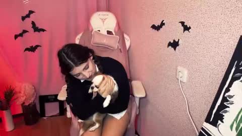   naked in pvt show 100 tk online show from 10-28-25, 05:04