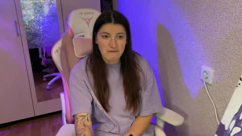   naked in pvt show 100 tk online show from 04-05-26, 10:40