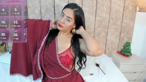 Snapshot of katrina_baurii chatting on 12-17-24, 01:38 katrina online show from 12-17-24, 01:38