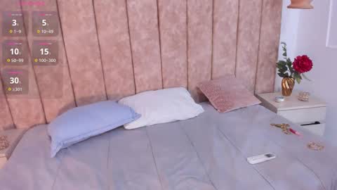 Snapshot of katrina_baurii chatting on 10-11-25, 01:42 katrina online show from 10-11-25, 01:42