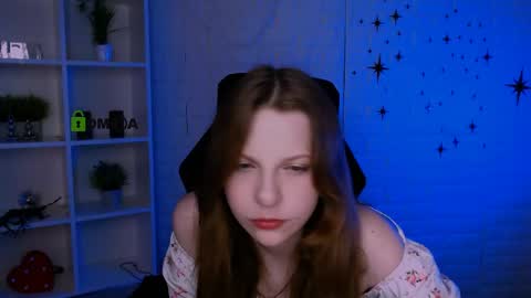 Snapshot of katrinxxxx chatting on 05-27-26, 10:01 Katrin online show from 05-27-26, 10:01