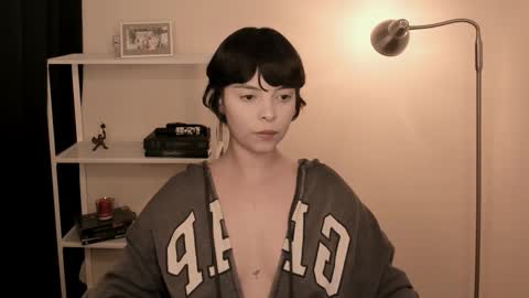 katsuro online show from 10-28-25, 08:44