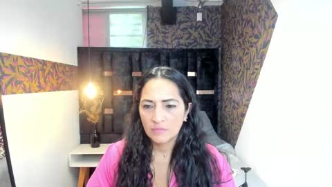 K A T T E  online show from 04-18-26, 07:18