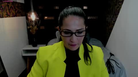 K A T T E  online show from 04-25-26, 07:11