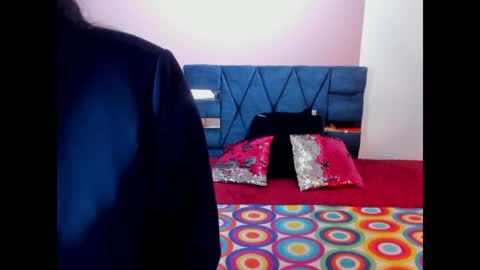 K A T T E  online show from 05-18-26, 01:28