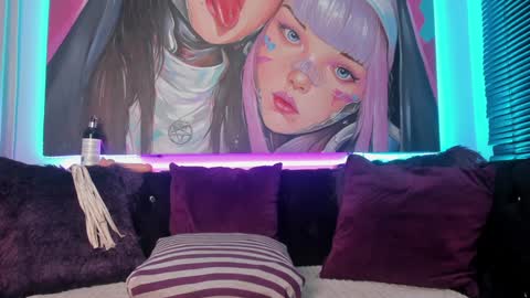 Snapshot of kattia_deluchi chatting on 01-14-25, 01:17 Katiia online show from 01-14-25, 01:17