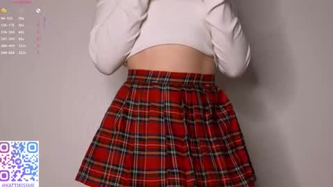 I dont know whats gonna happen today but my name is Katty and lets start being friends online show from 10-18-25, 07:03