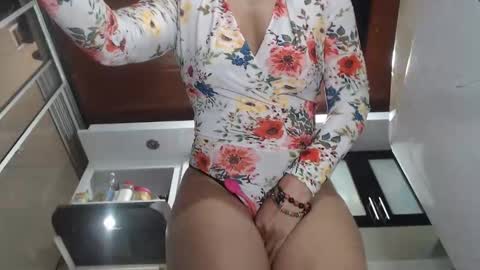 KattleyaGrey online show from 09-12-25, 09:04