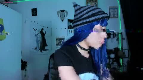 kattx   independent model online show from 04-27-26, 04:54