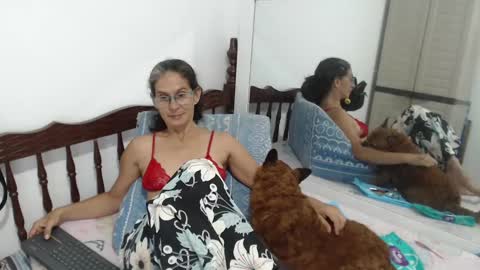 Snapshot of kattydirty144 chatting on 01-08-25, 12:06 angel online show from 01-08-25, 12:06