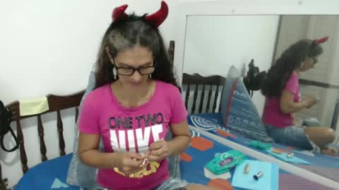 Snapshot of kattydirty144 chatting on 01-13-25, 04:41 angel online show from 01-13-25, 04:41