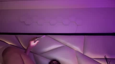 Emily online show from 11-26-25, 02:01