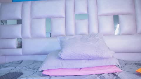 Katy online show from 02-08-25, 03:10