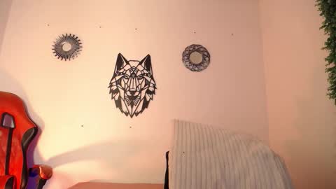 Katy Van online show from 12-14-25, 09:08