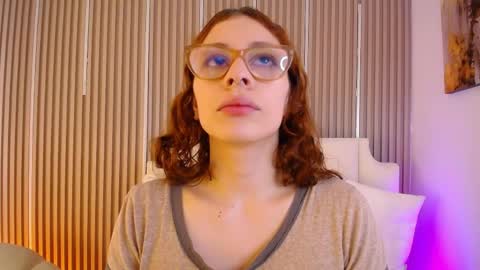 Snapshot of katy_van chatting on 04-27-26, 09:02 Katy Van online show from 04-27-26, 09:02