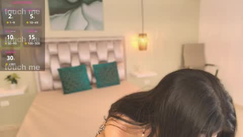 Snapshot of katya_rogerss chatting on 05-17-26, 12:52 katya online show from 05-17-26, 12:52