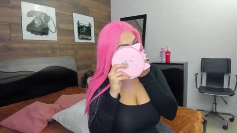 salo  online show from 11-22-25, 01:21