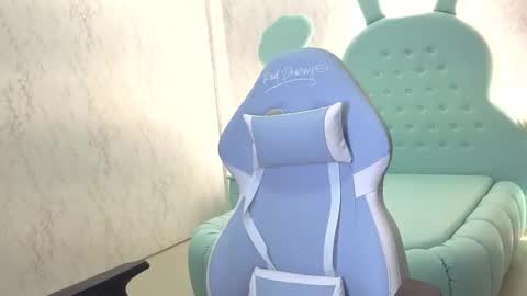 KatyBlondee  online show from 09-12-25, 03:39