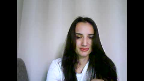 Snapshot of katymixxx chatting on 10-22-25, 08:25 katymixx online show from 10-22-25, 08:25