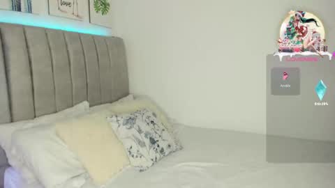 Katherine online show from 12-19-24, 08:44