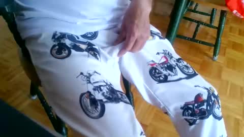 kawa98karbu online show from 06-10-26, 07:57