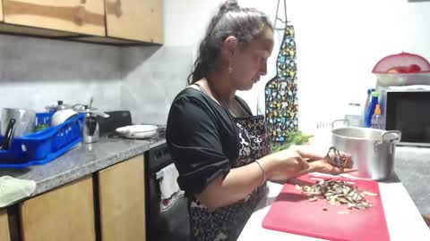  Khawit  online show from 12-05-25, 06:59