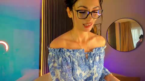 Snapshot of kaya_sins chatting on 05-05-26, 04:09 Kaya online show from 05-05-26, 04:09