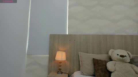   online show from 10-23-25, 11:20