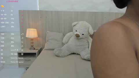   online show from 11-01-25, 11:23