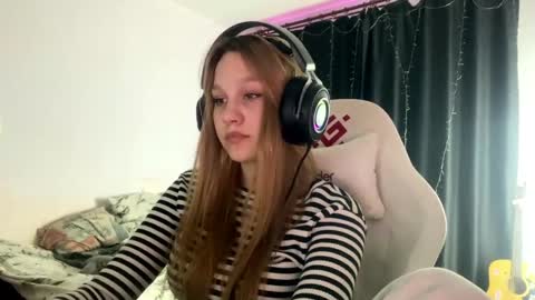 Amia online show from 05-02-26, 05:29