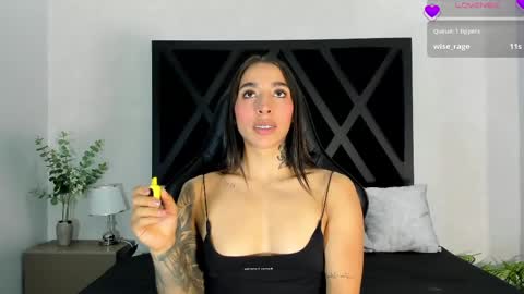 Snapshot of kayla_batista01 chatting on 06-10-26, 12:11 KAYLA BATISTA online show from 06-10-26, 12:11