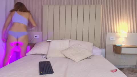 Keila  online show from 11-29-25, 12:30