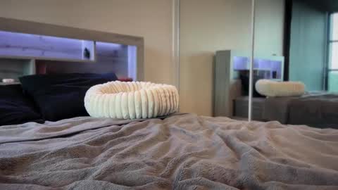 khaleesi online show from 03-02-26, 10:16