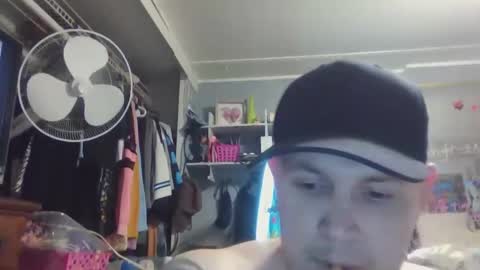 Snapshot of kaylaandmike23 chatting on 04-08-26, 04:12 M and K online show from 04-08-26, 04:12