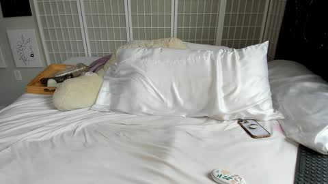 Snapshot of kaylacruise chatting on 01-27-25, 06:41 Kayla Cruise online show from 01-27-25, 06:41