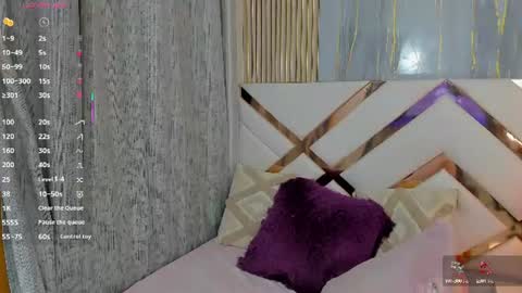 kayladavies_ online show from 08-01-26, 01:32