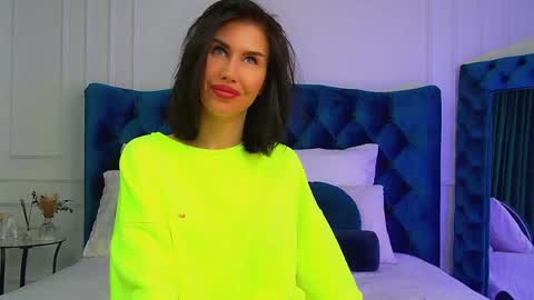 Kayla online show from 05-05-26, 06:43