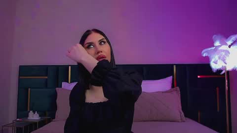 Kayla online show from 05-06-26, 06:52