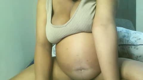 Snapshot of kaylanectah chatting on 10-31-25, 10:44 kaylanectah online show from 10-31-25, 10:44